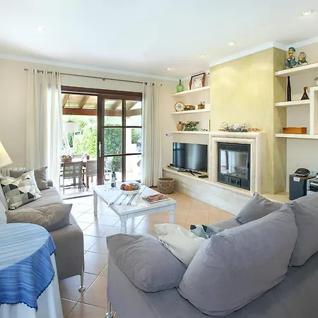 Owl Bookig Rostoya - 10 Min Walk To The Old Town