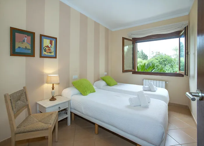 Villa Owl Bookig Rostoya - 10 Min Walk To The Old Town