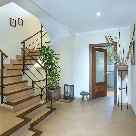 Owl Bookig Rostoya - 10 Min Walk To The Old Town Willa Pollensa